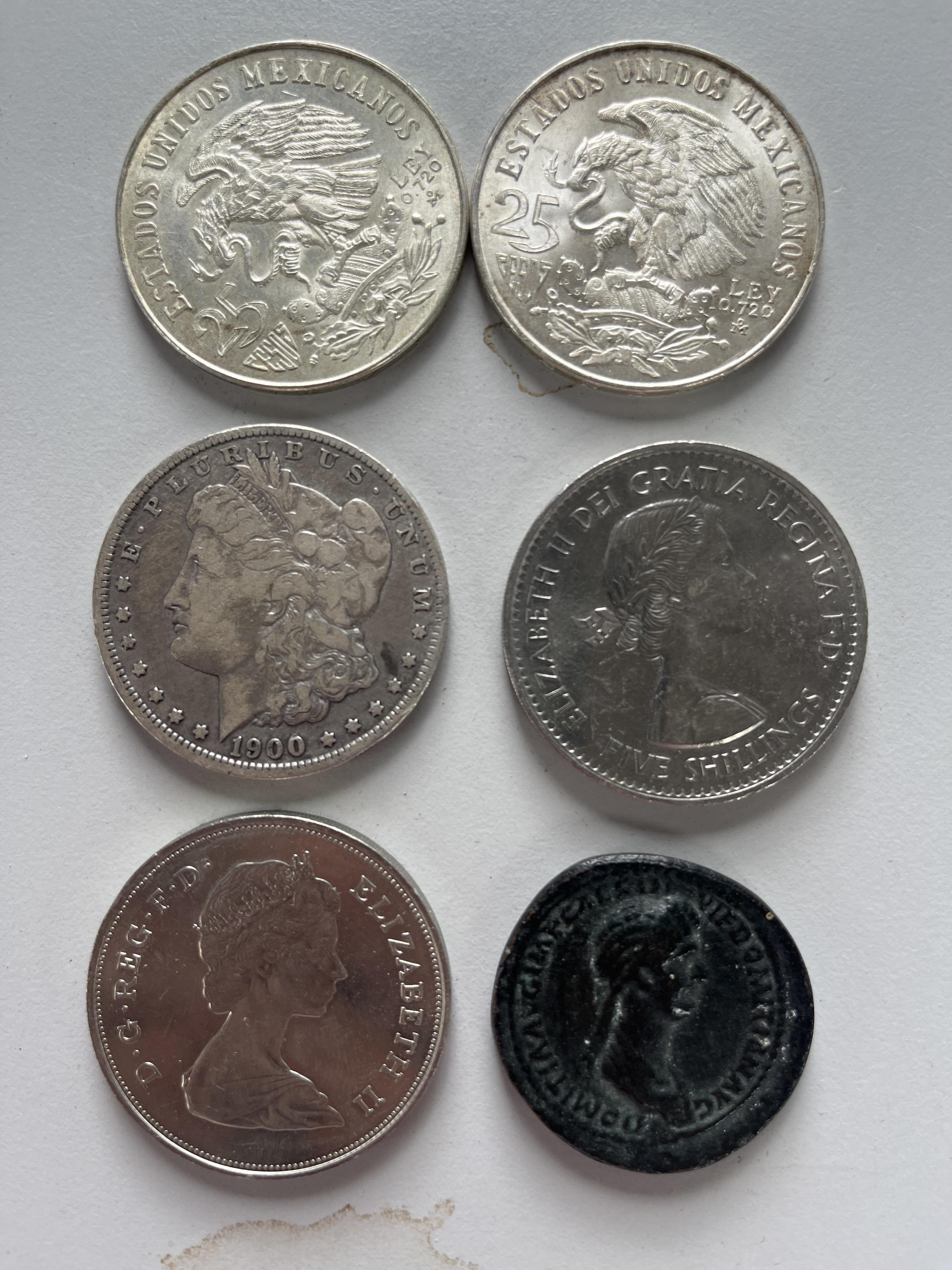 British and world coins, including Elizabeth II pre-decimal coinage, and various used banknotes, highlights include two Mexico silver 25 pesos, Olympics 1968, a USA Morgan dollar 1900 and a Domitian sestertius, possibly